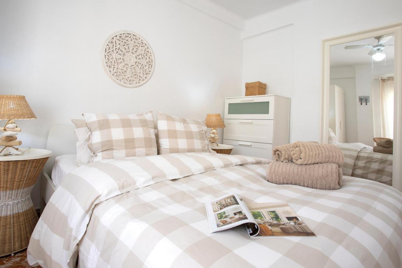 City Center And Next To The Beach 3 Bedrooms Apartment Malaga