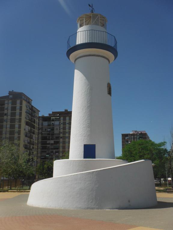 Apartment City Center And Next To The Beach 3 Bedrooms *
